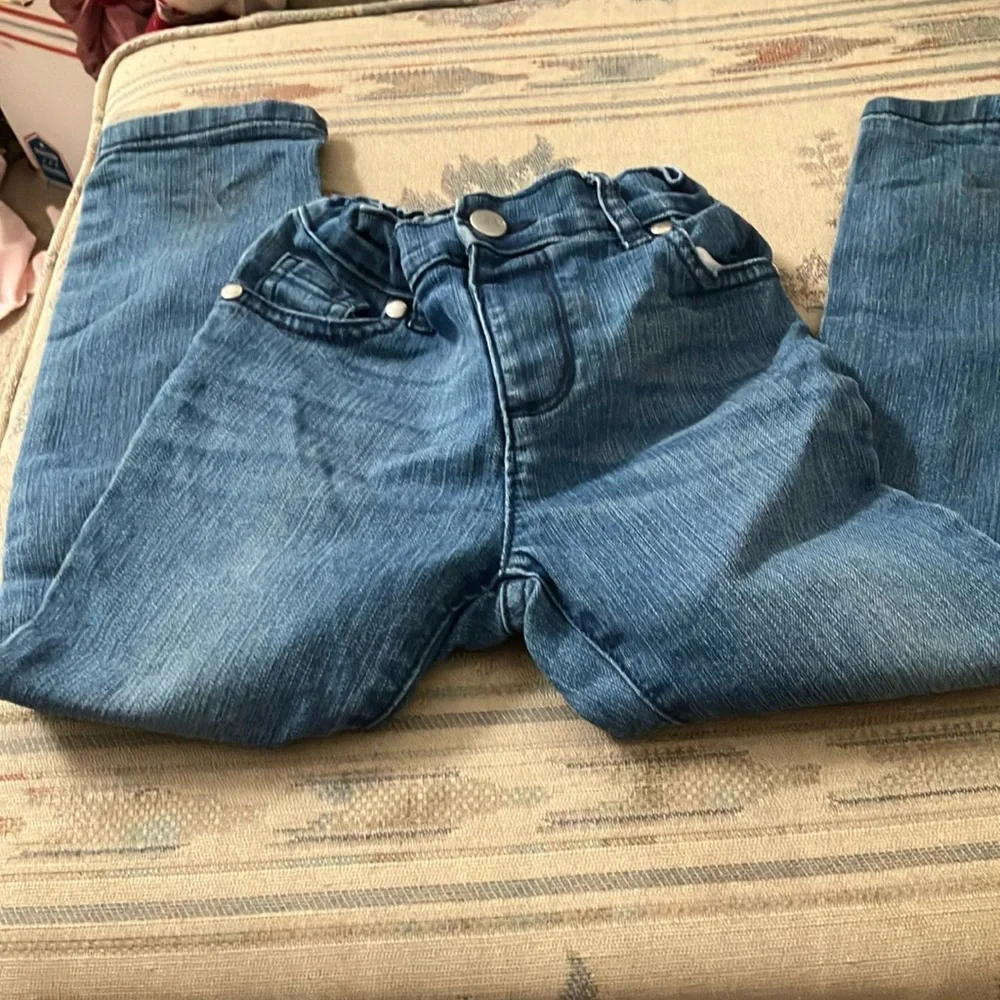 FINAL MARKDOWN Girls jeans 5t